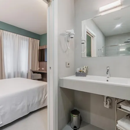 Ticinese Hotel apartamentowy Mediolan
